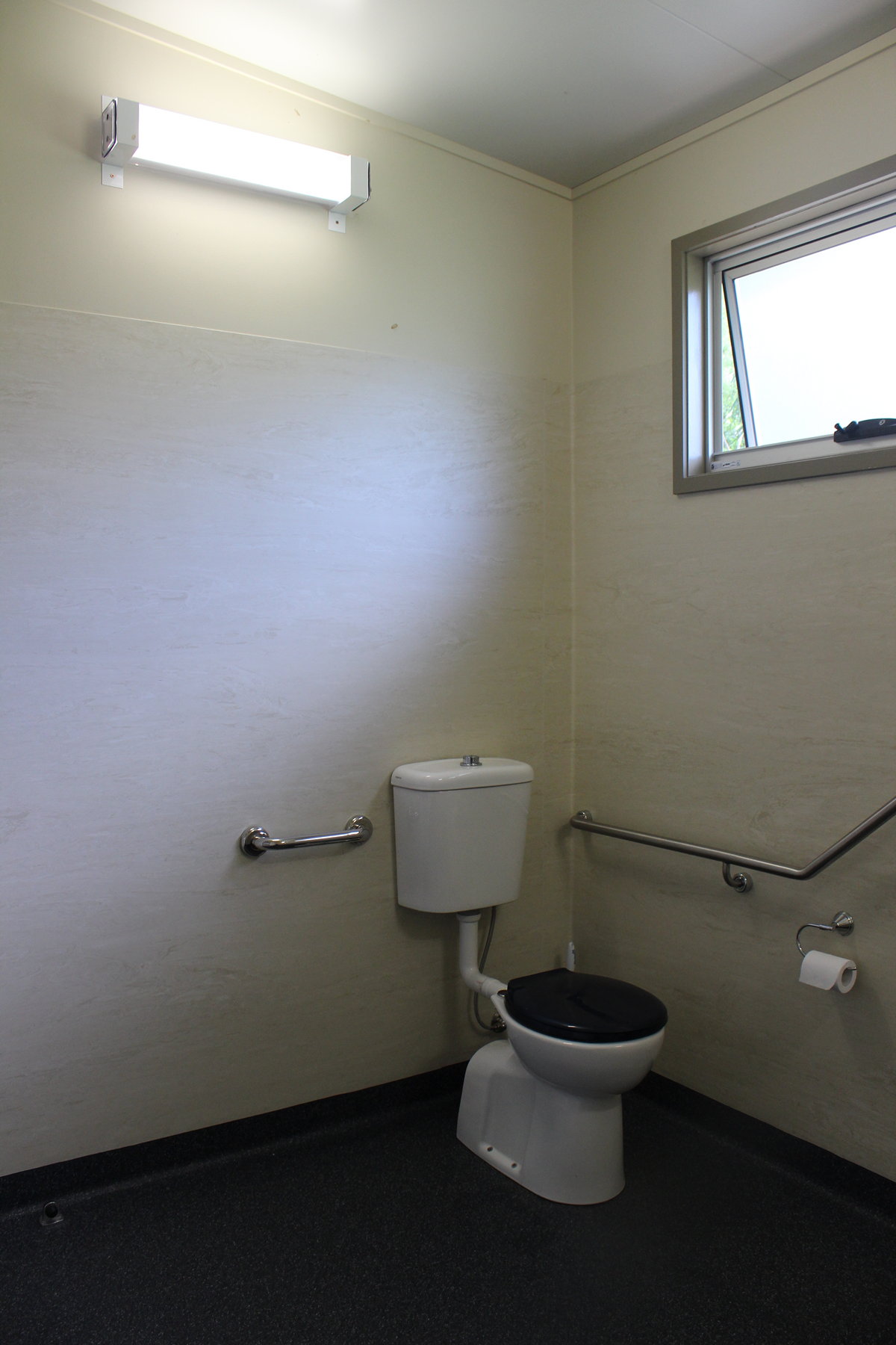 Commercial project 27000 — image 14