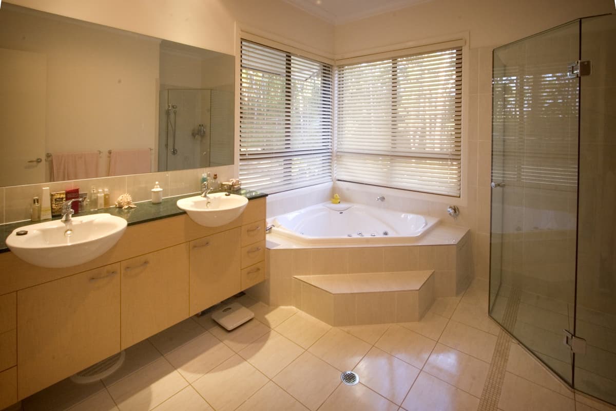 Residential project 22050 — image 17